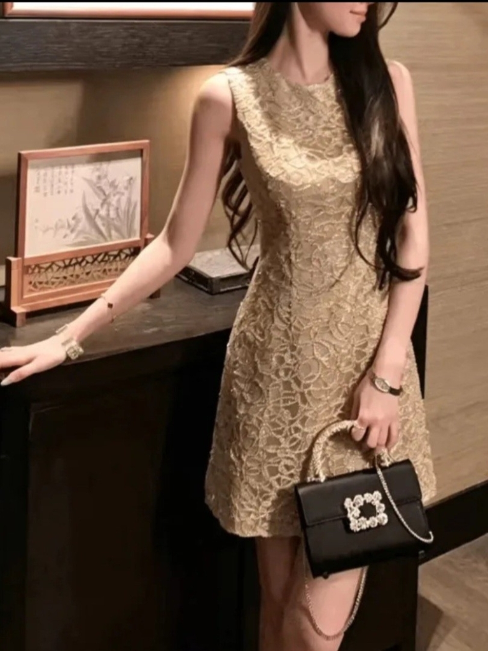 Elegant Sleeveless Gold Lace Dress